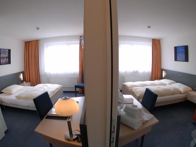 Airporthotel