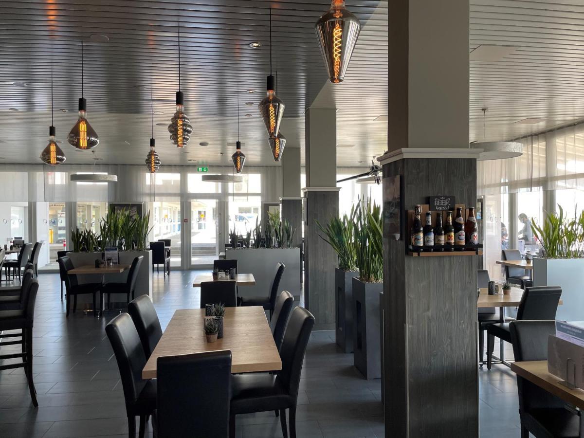 Airporthotel Hotel 3*