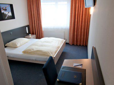 Airporthotel